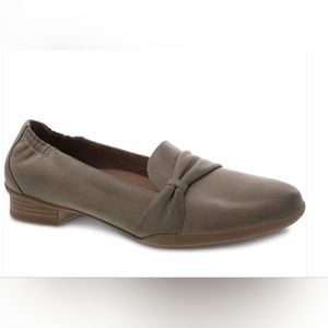 Dansko  Karen  Taupe Burnished Nubuck - 37